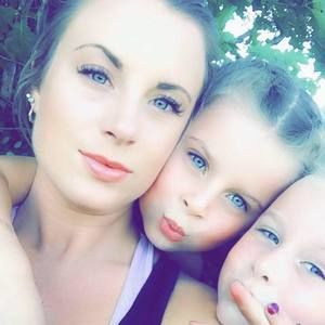 Meet your Posher, Michele